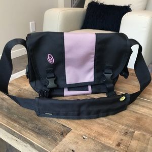 Timbuk2 Water Resistant Messenger Bag